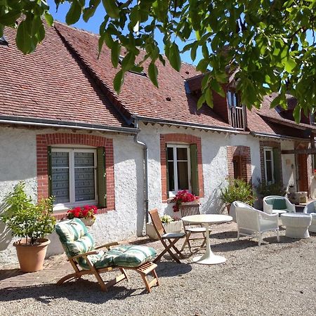 B&B Ferme De La Rouzannerie Pour 2 Ou Famille Lanneray Eksteriør bilde