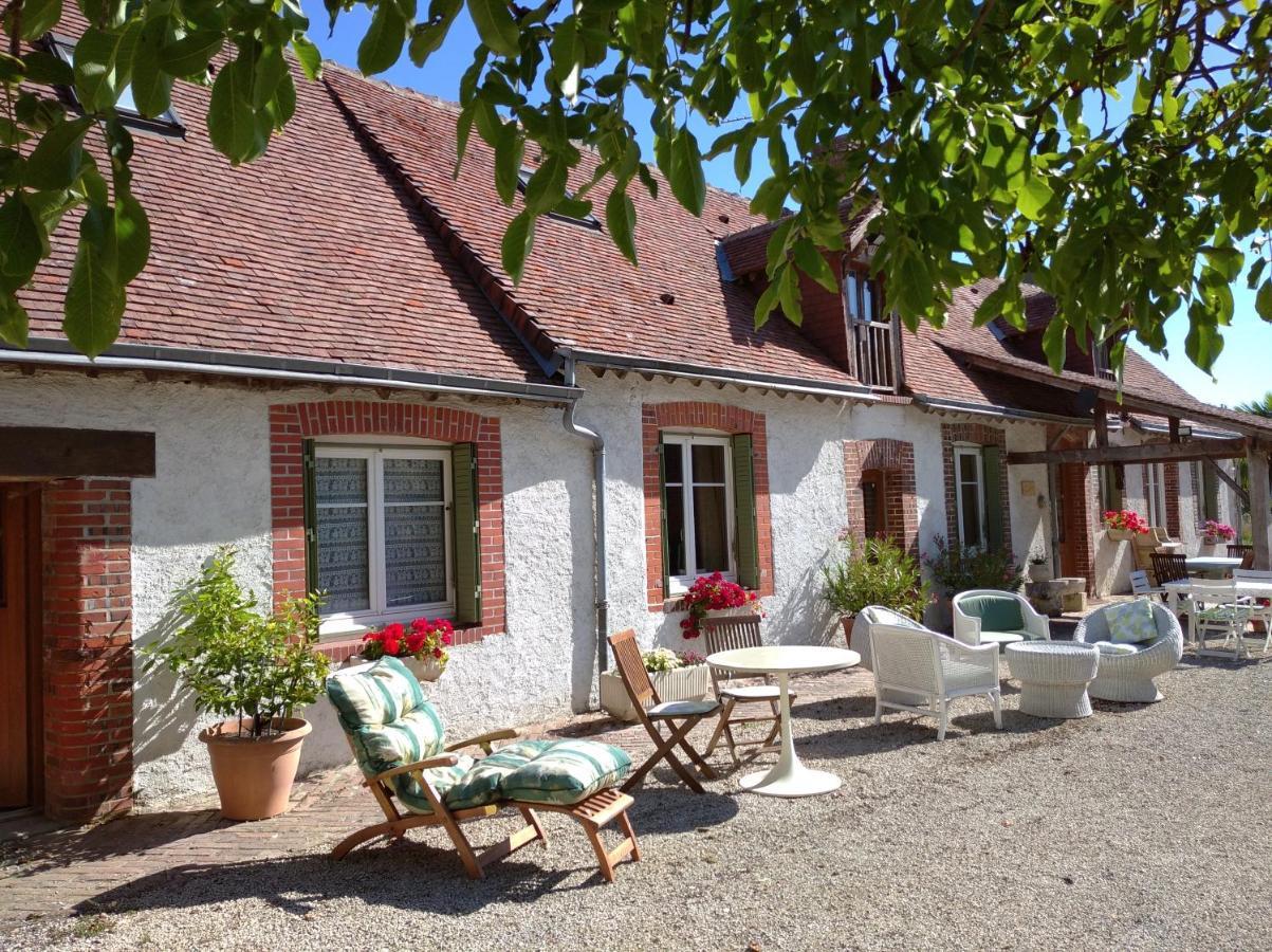 B&B Ferme De La Rouzannerie Pour 2 Ou Famille Lanneray Eksteriør bilde